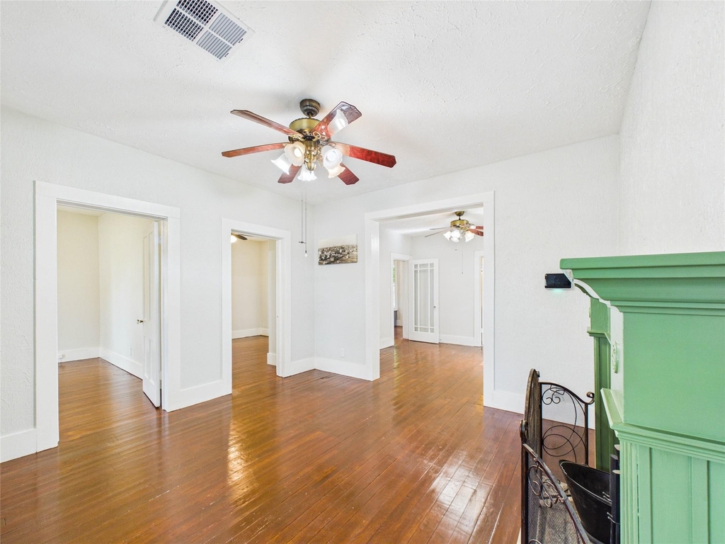 314 W Sidnor Street - Photo 18