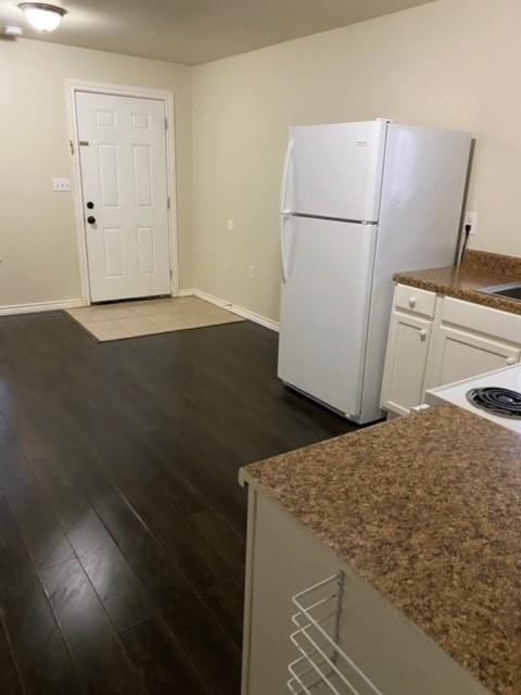 7409 Avenue L - Photo 1