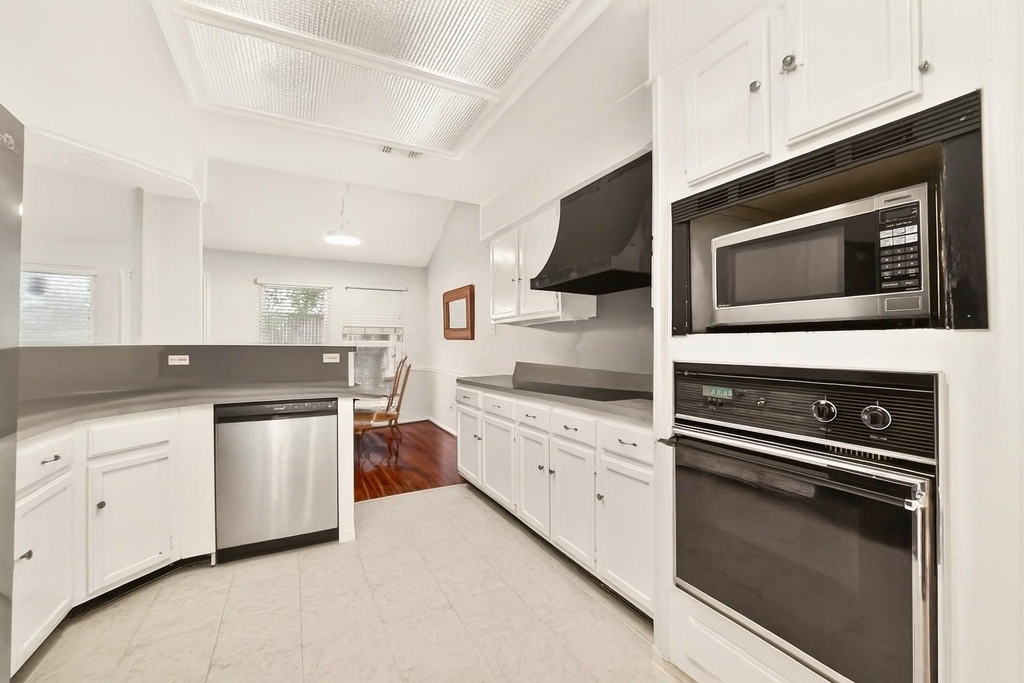 15343 Meadow Village Drive - Photo 1