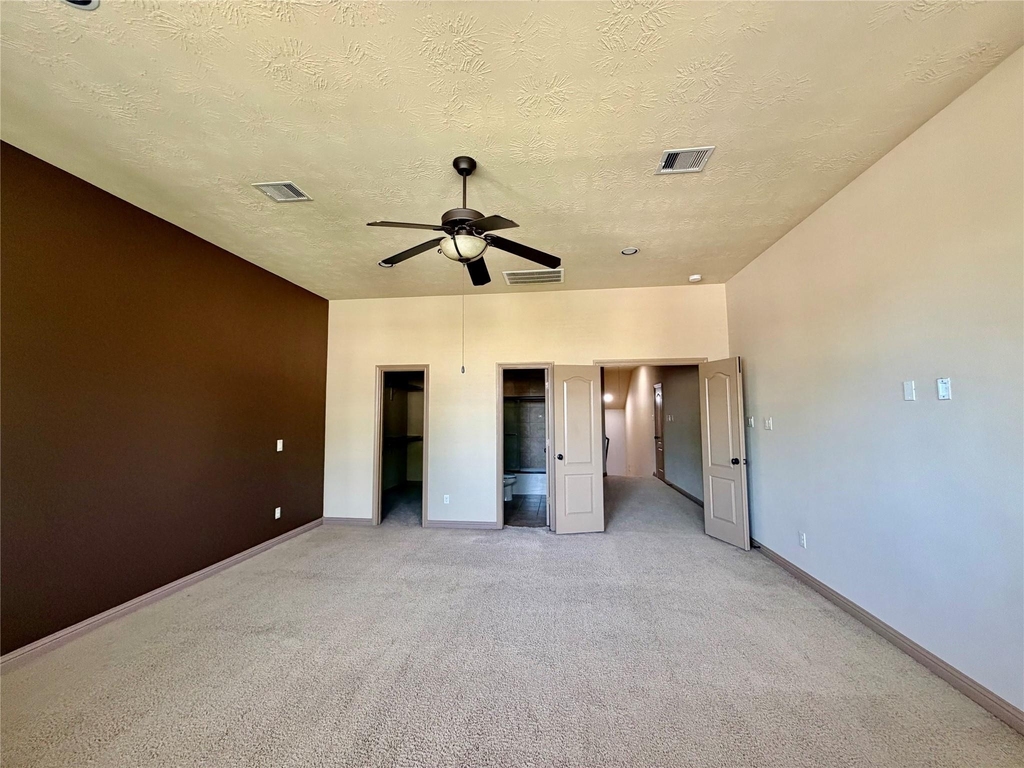 6223 Duke Trail Lane - Photo 19