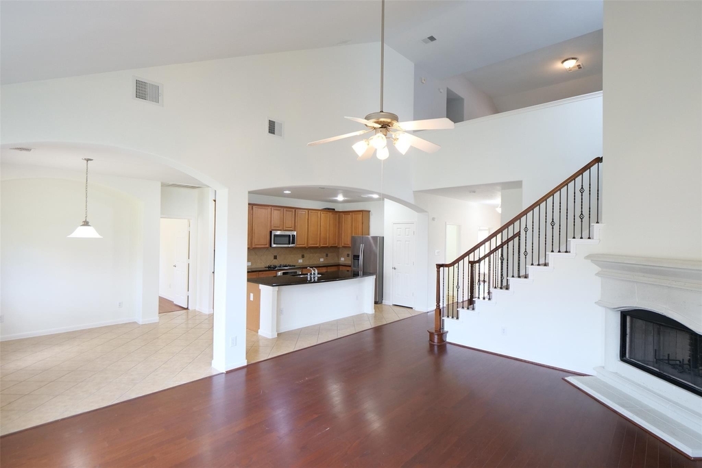 6119 Lakenshire Falls Lane - Photo 10