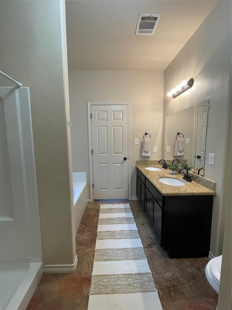 230 Hollywood - Photo 8