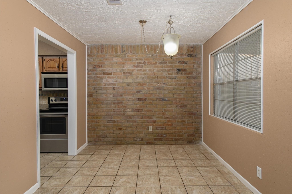 20339 Fieldtree Drive - Photo 5