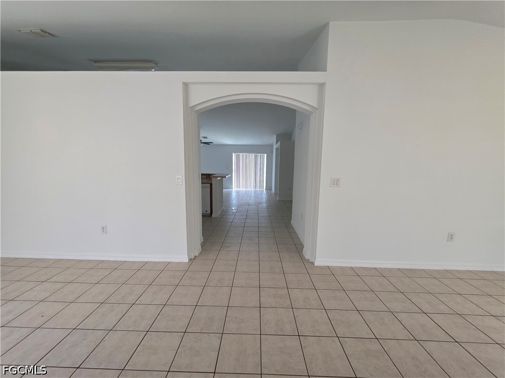 1014 Nw 31st Place - Photo 4