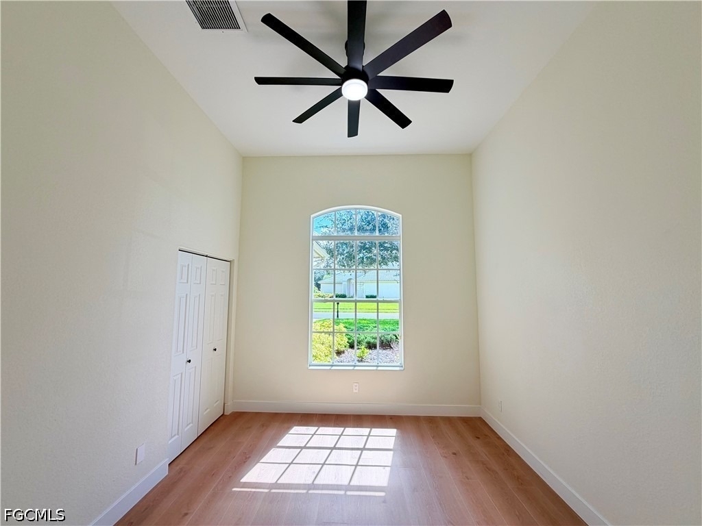 11001 Sea Tropic Lane - Photo 9