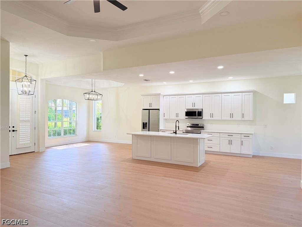 11001 Sea Tropic Lane - Photo 2