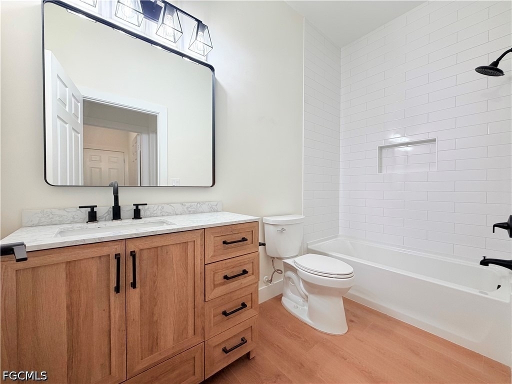 11001 Sea Tropic Lane - Photo 6