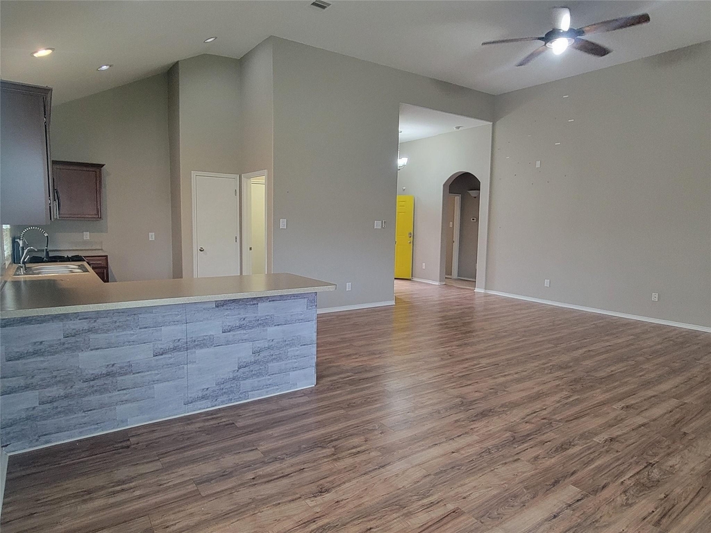 5426 Floral Valley Lane - Photo 5