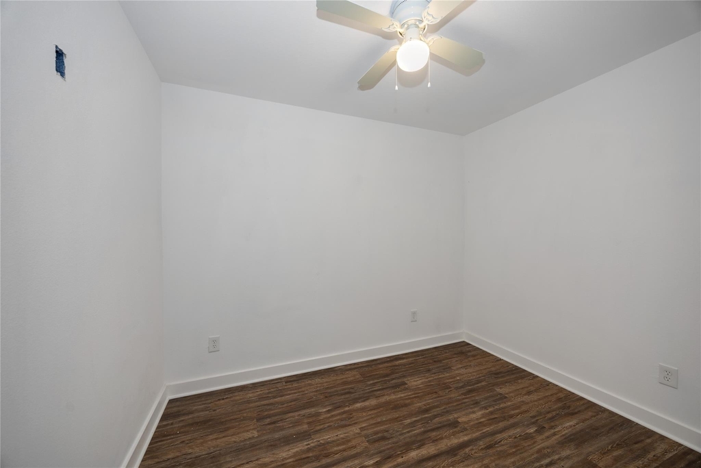 10930 Exeter Street - Photo 14