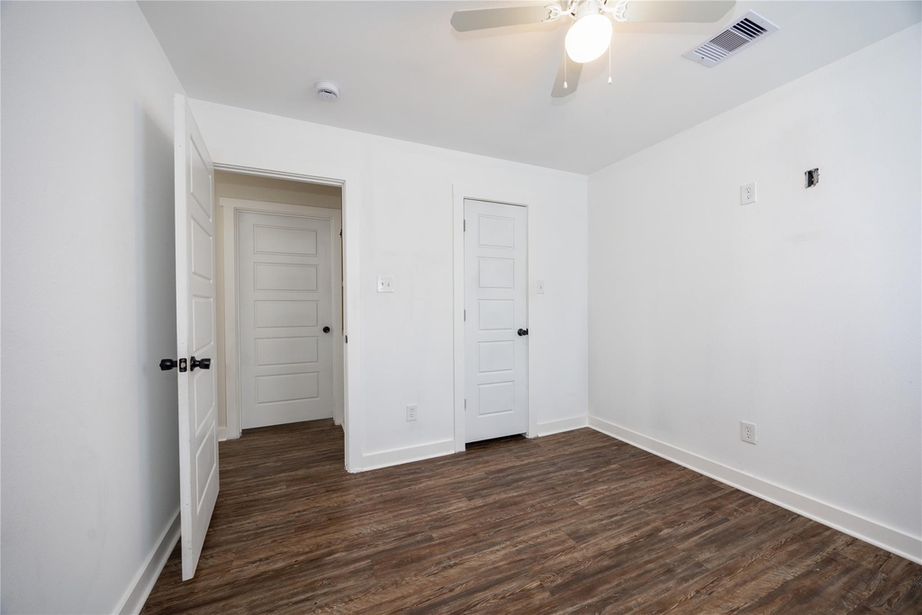 10930 Exeter Street - Photo 18