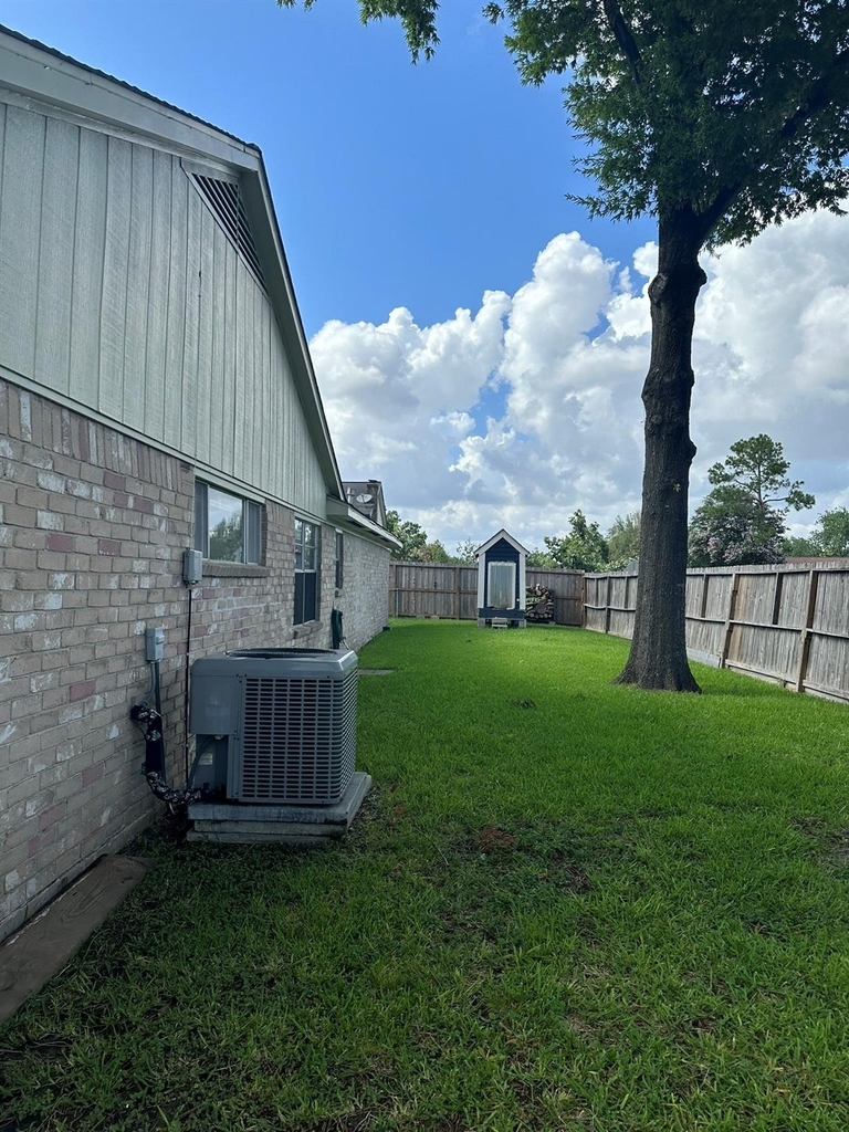 11702 Brighton Lane - Photo 1