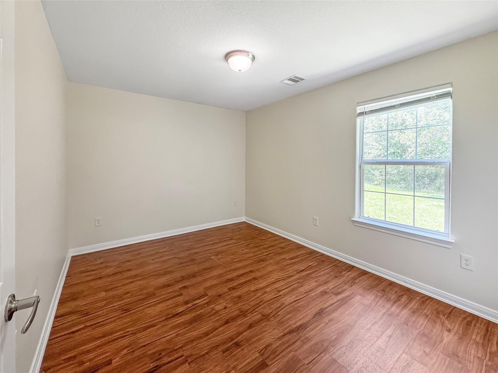 7521 Blue Jay Drive - Photo 9
