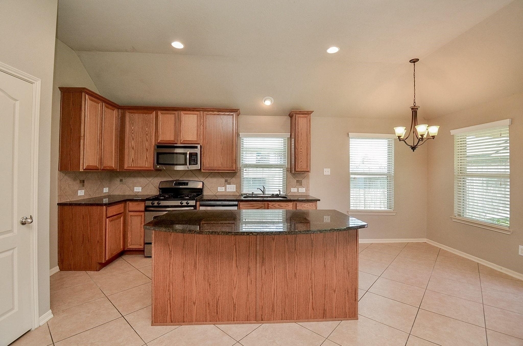 5205 Kendall Glen Court - Photo 29