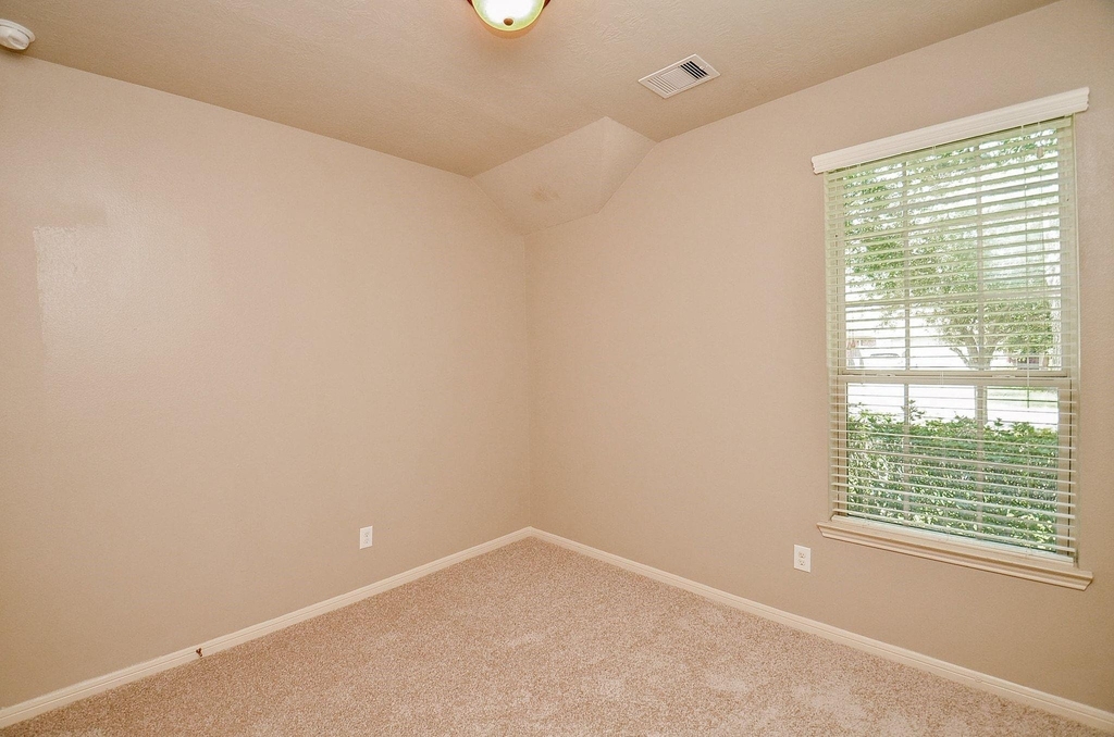 5205 Kendall Glen Court - Photo 10