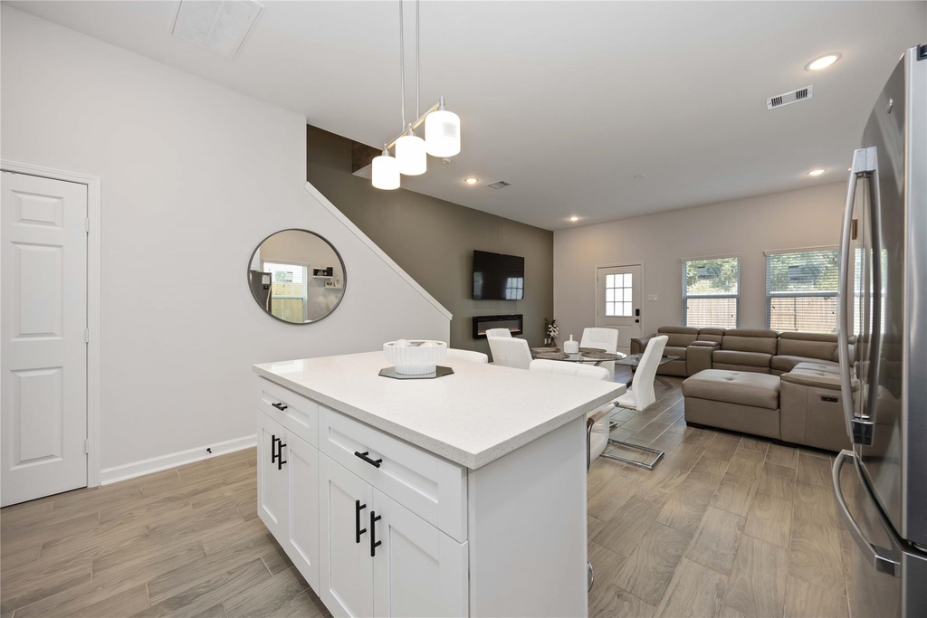 5111 Firnat Street - Photo 8