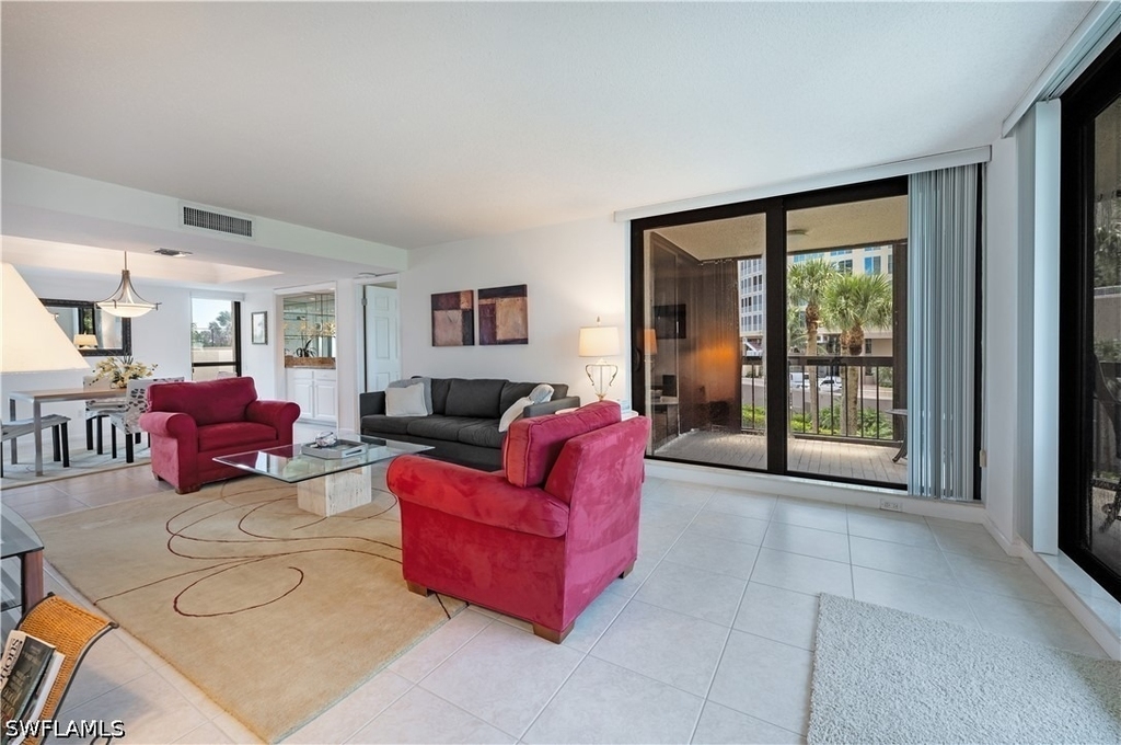 4551 Gulf Shore Boulevard N - Photo 8