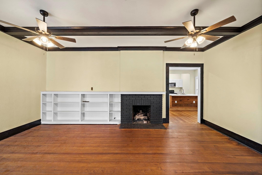811 Sul Ross Street - Photo 2