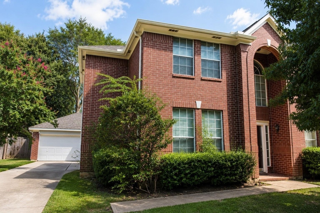 2723 Wisteria Walk - Photo 0