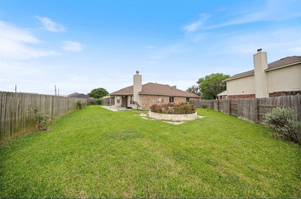 6007 Wilcox Point Court - Photo 14