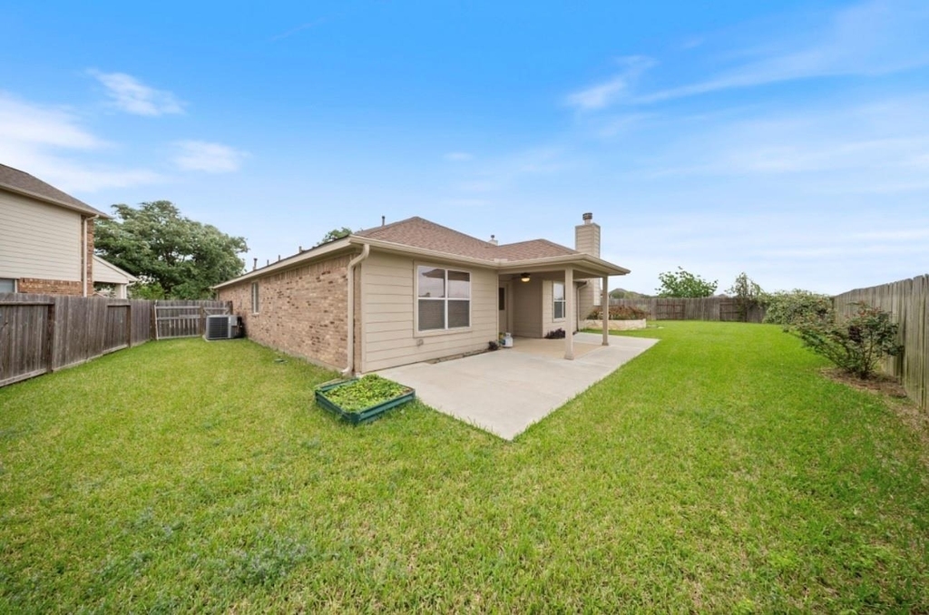6007 Wilcox Point Court - Photo 5