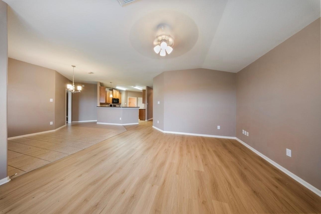 6007 Wilcox Point Court - Photo 9
