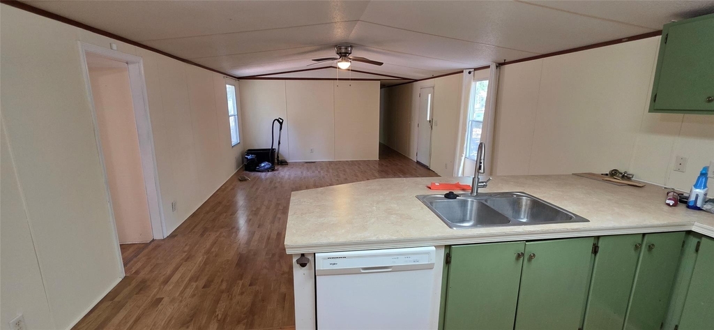 13919 Cecala Drive - Photo 4