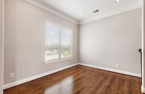 805 W 23rd Street - Photo 5