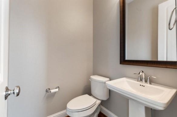805 W 23rd Street - Photo 10