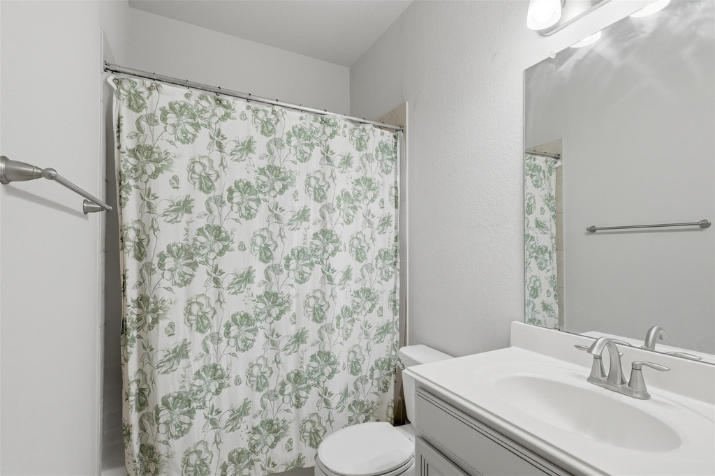 21403 Bluebonnet Cove Court - Photo 13