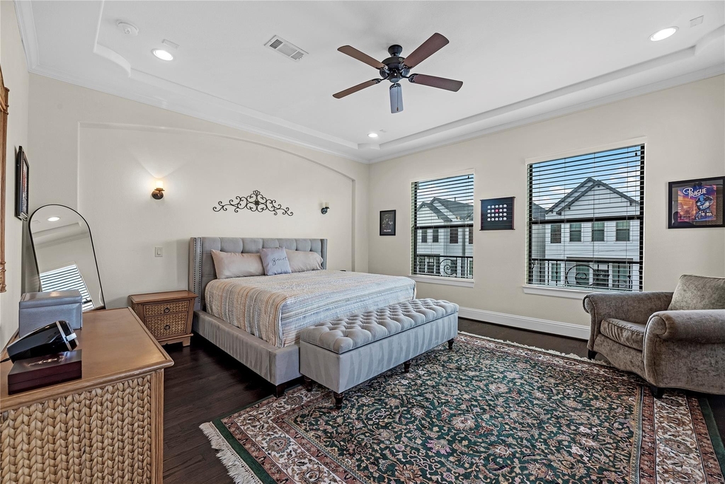 1102 W 15th 1/2 Street - Photo 22