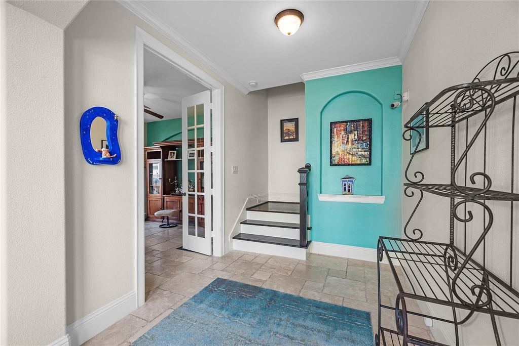 1102 W 15th 1/2 Street - Photo 7