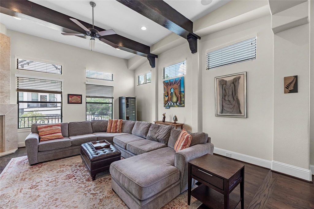 1102 W 15th 1/2 Street - Photo 14
