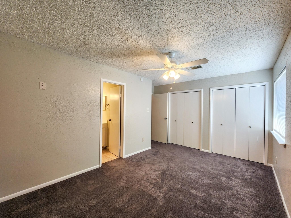 17742 Kings Park Lane - Photo 13