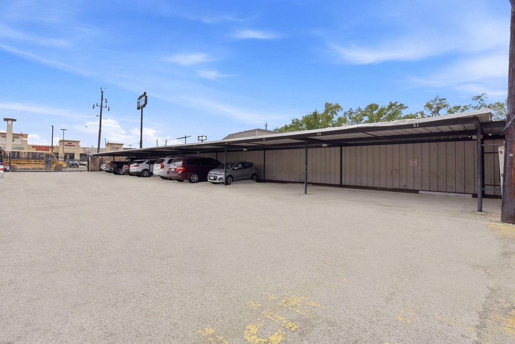 7900 Westheimer Road - Photo 37