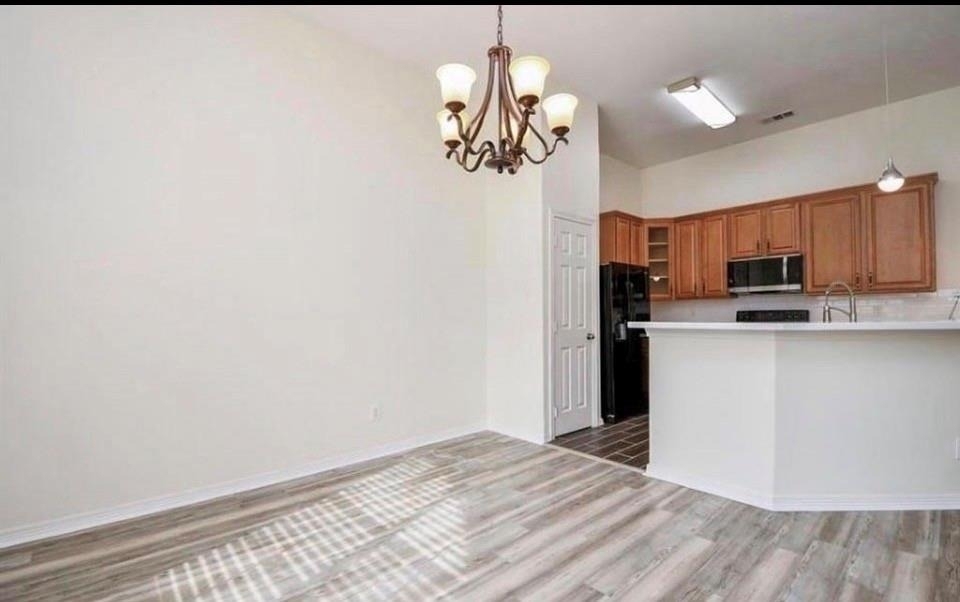 12755 Mill Ridge Dr - Photo 5