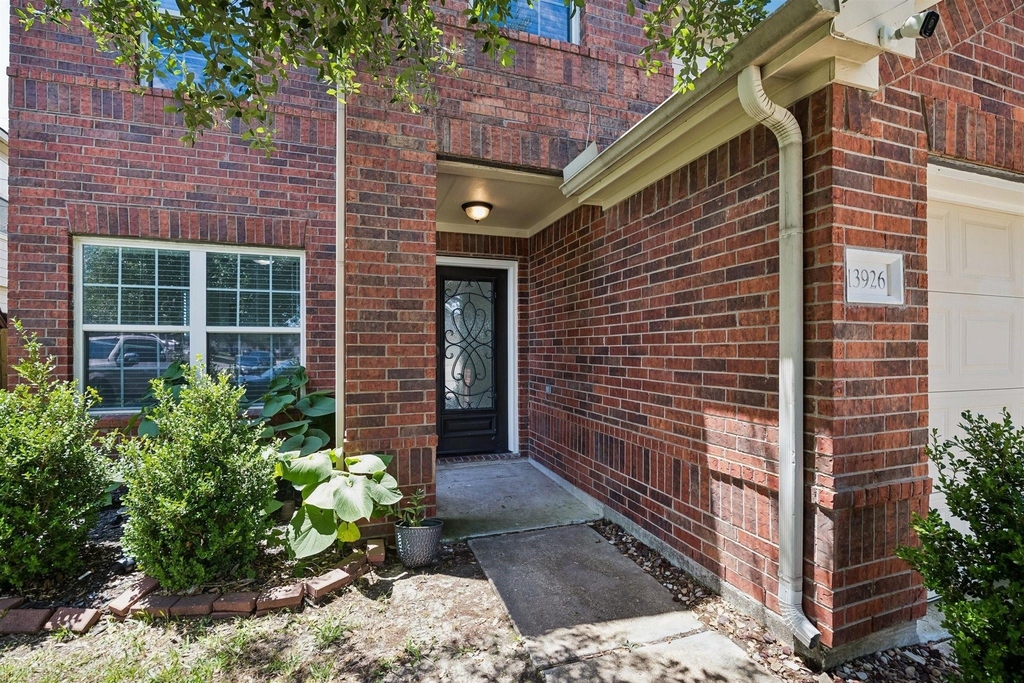 13926 Tinsley Court - Photo 0
