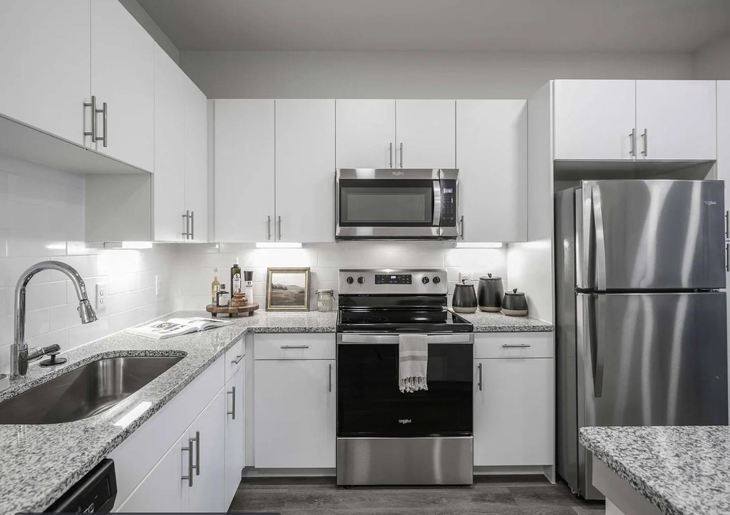 13958 Cottingham Street - Photo 2