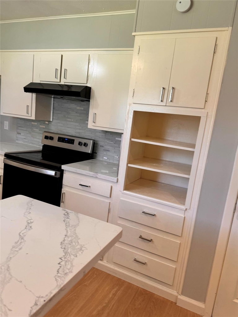 173 Briggs Street - Photo 1