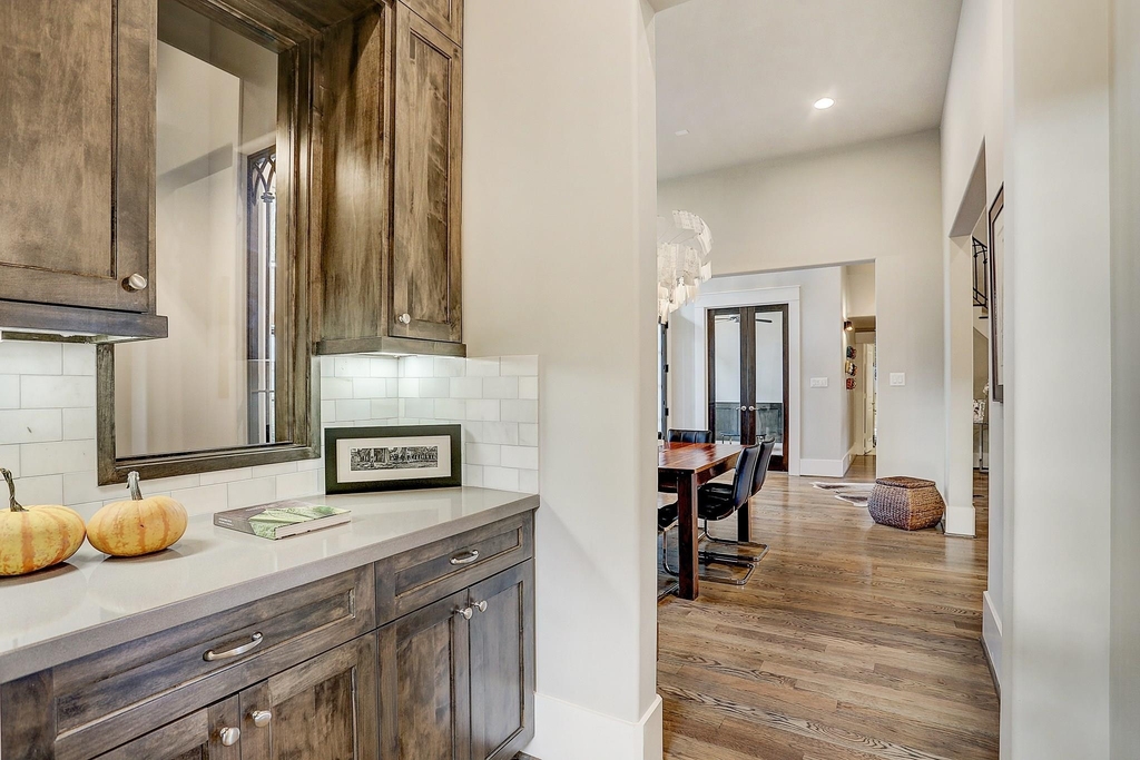 5655 Locke Lane - Photo 15