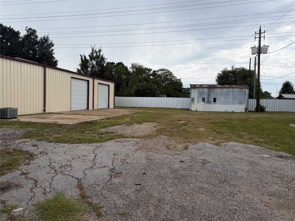 1100 Orchid Street - Photo 2