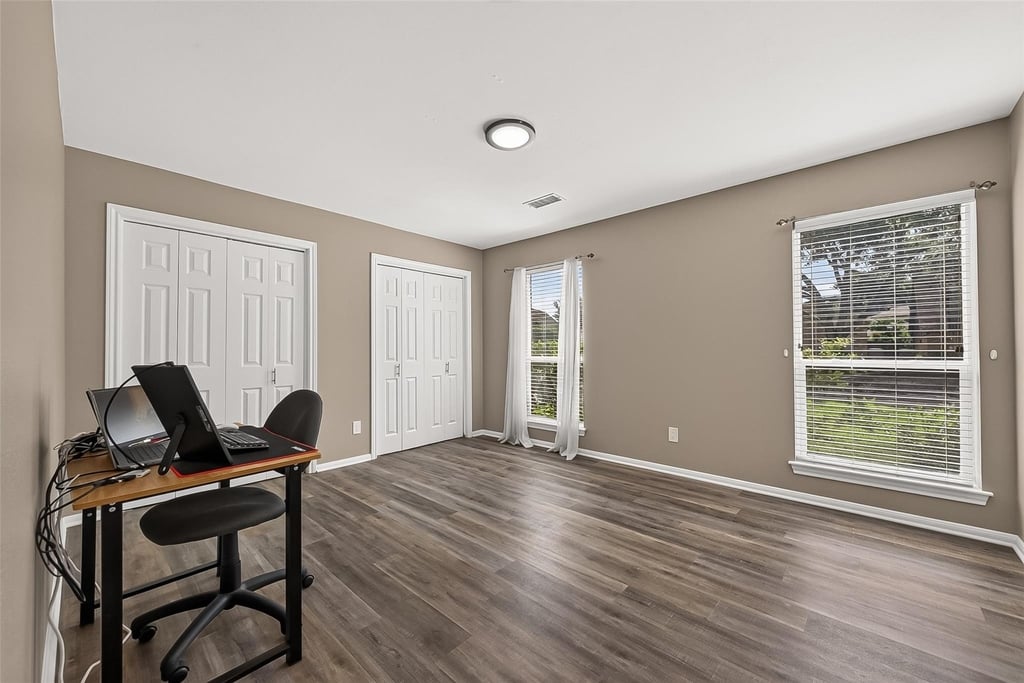 919 Longview Drive - Photo 22