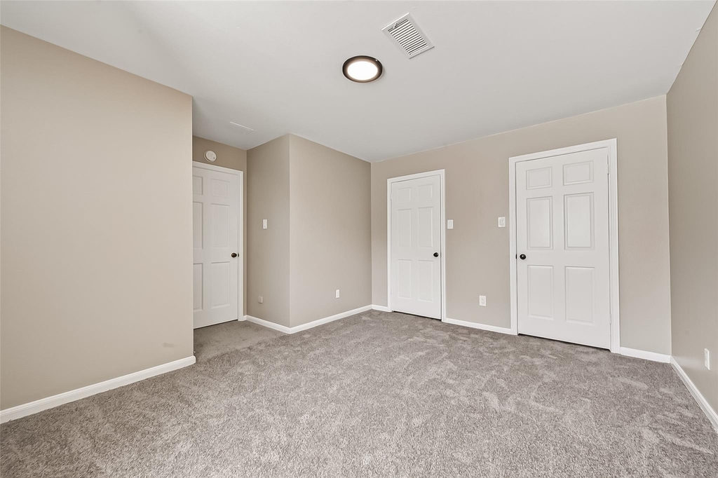 919 Longview Drive - Photo 37
