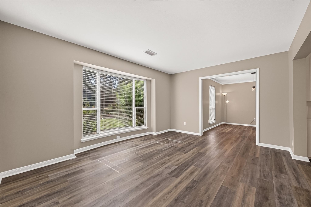 919 Longview Drive - Photo 12