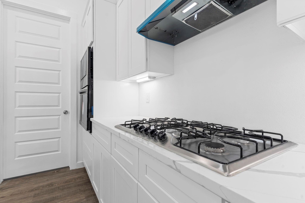 6721 Saint Augustine Street - Photo 11