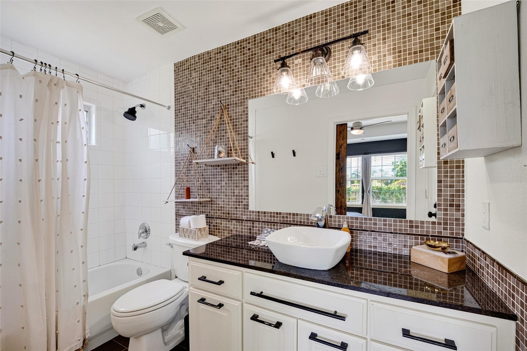 1314 E 34th Street - Photo 15