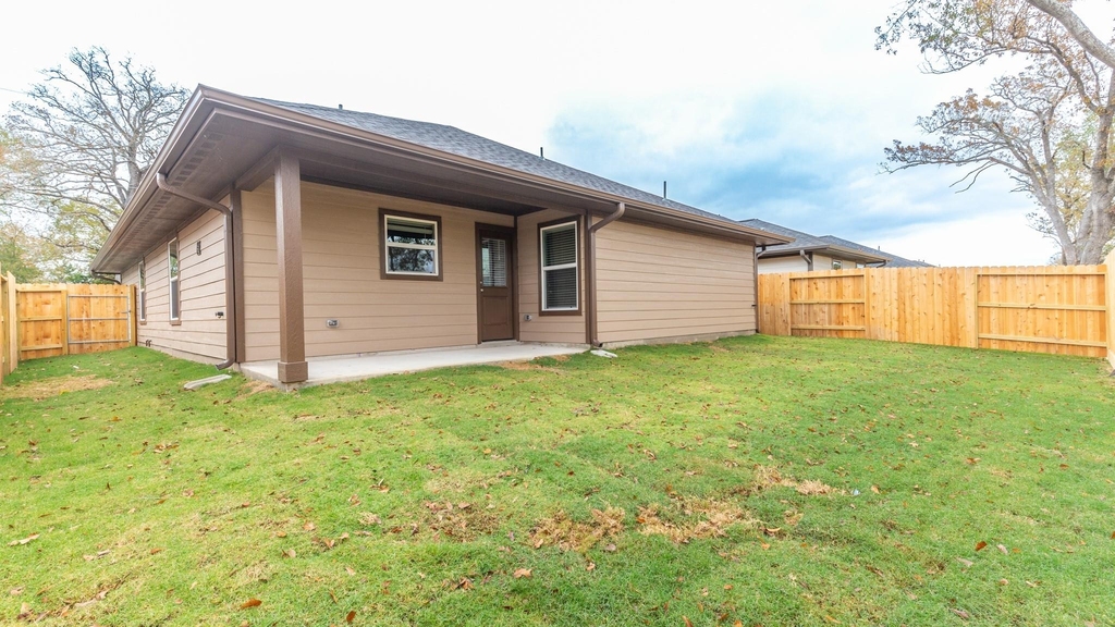 815 Roosevelt - Photo 29