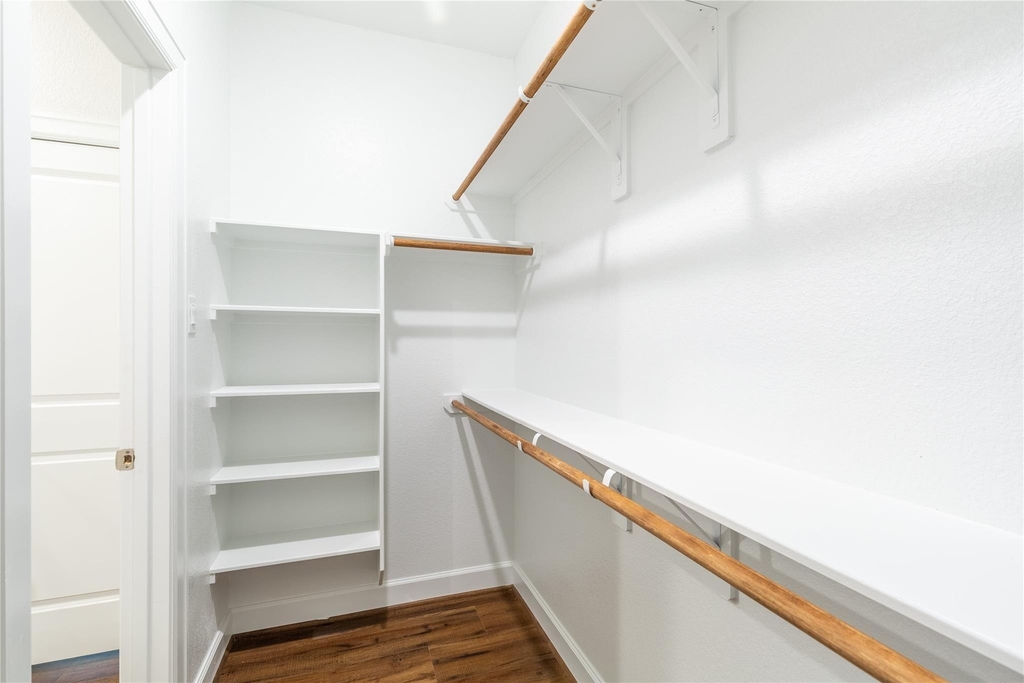 815 Roosevelt - Photo 22