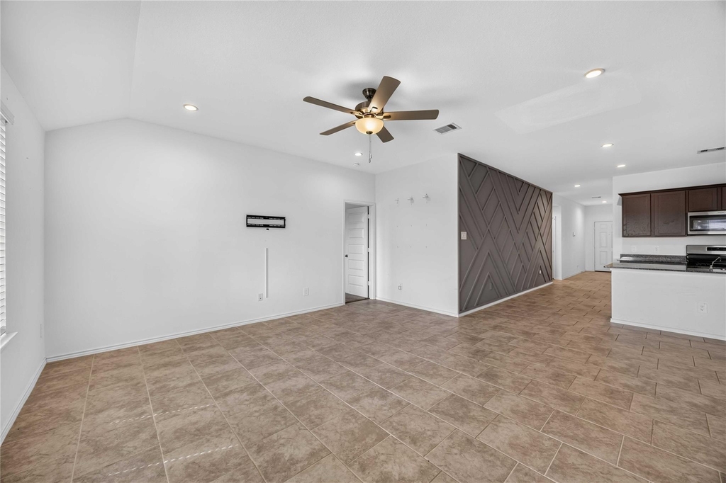 7535 Fierce Friesian Lane - Photo 9