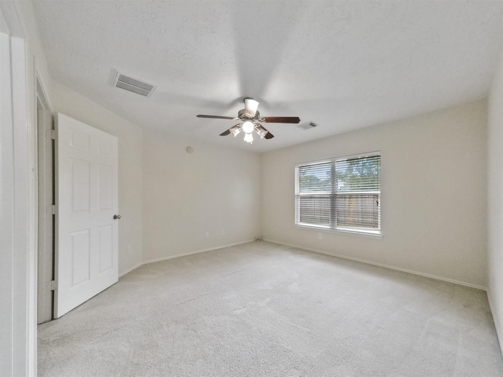 427 Northvalley Drive - Photo 16