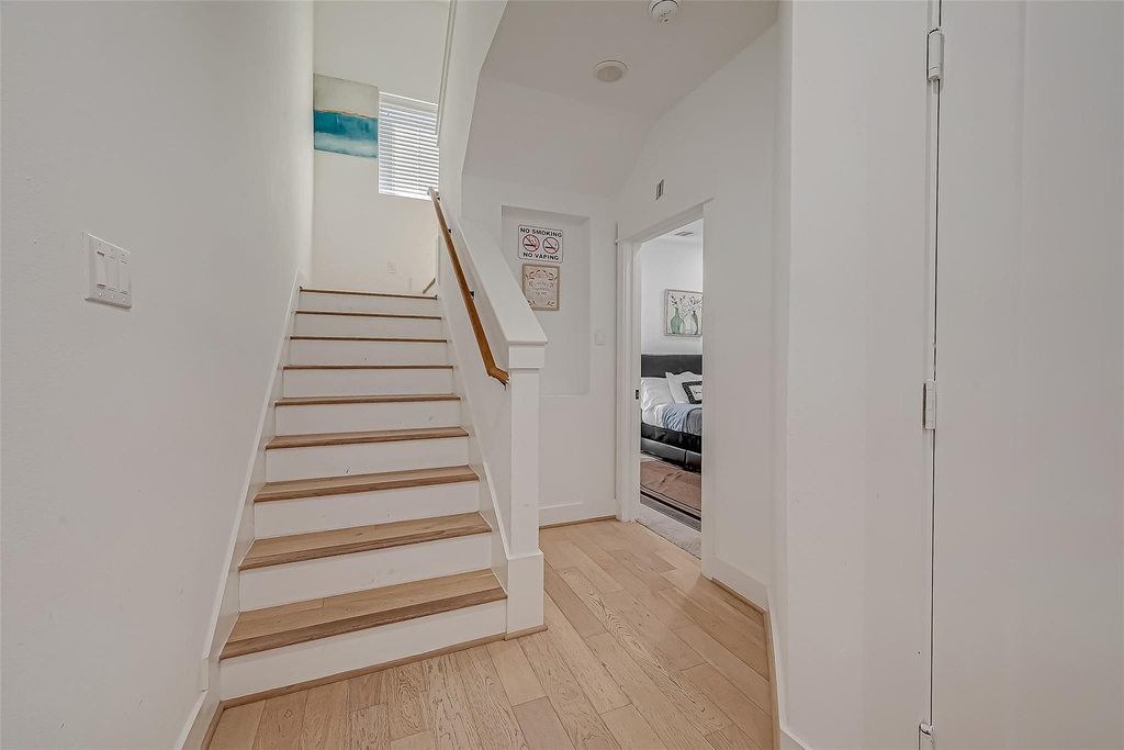 2726 Anita Street - Photo 4